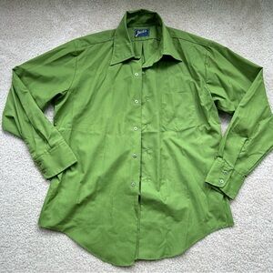 Women’s vintage green blouse/button up (M/L)